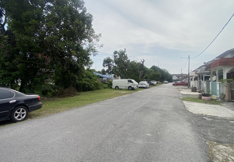 Jalan Sungai Batu 49