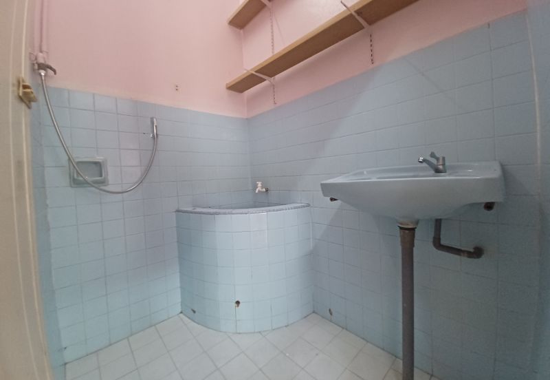 Jalan Sungai Batu 49