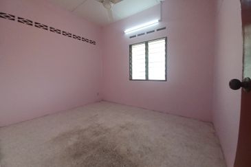 Jalan Sungai Batu 49