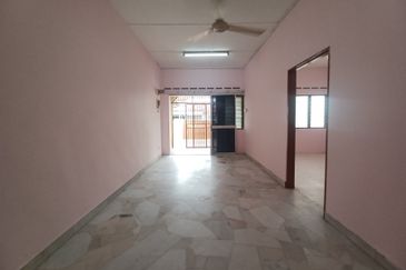 Jalan Sungai Batu 49