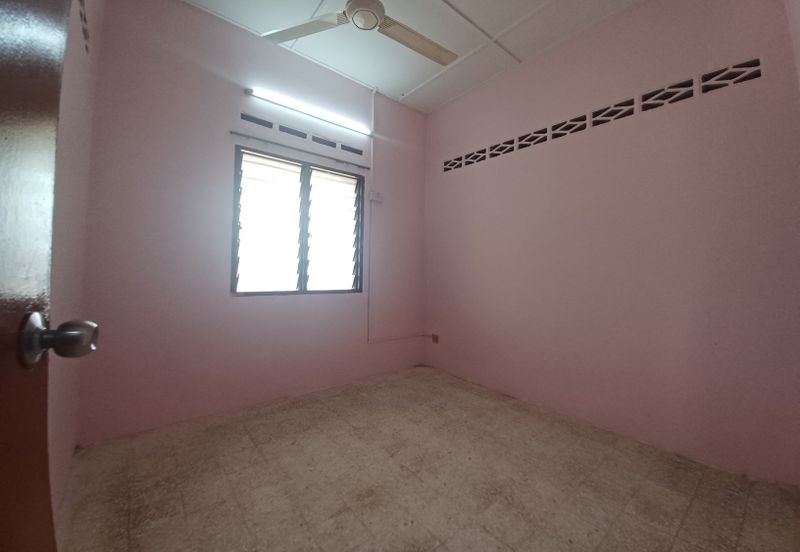 Jalan Sungai Batu 49