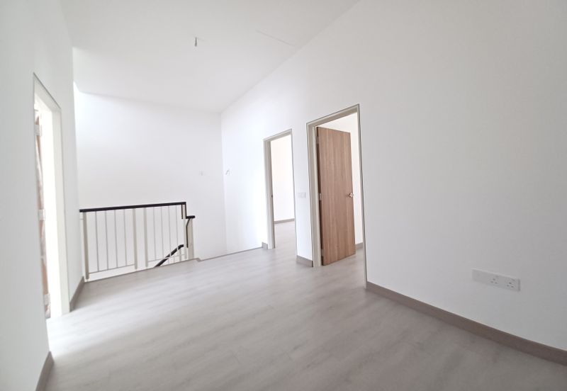 Nadira 3 @ Bukit Raja