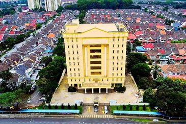 Taipan Business Centre, USJ 10