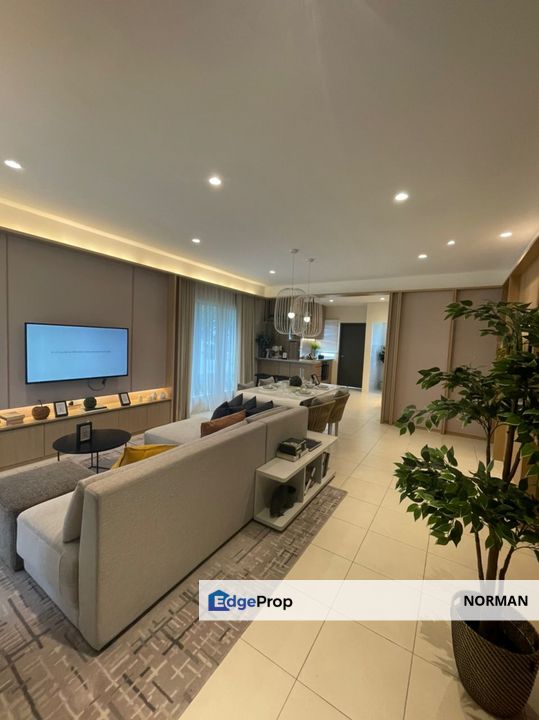 [RM491K] SINGLE/DOUBLE STOREY SEMI D FREEHOLD [NEAR TO NILAI, BANGI, SEPANG, SENDAYAN], Negeri Sembilan, Seremban