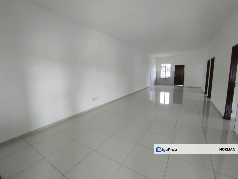 Rumah Berkembar Setingkat 40x90 [RM500K!], Negeri Sembilan, Senawang