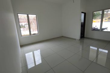 Rumah Berkembar Setingkat 40x90 [RM500K!]