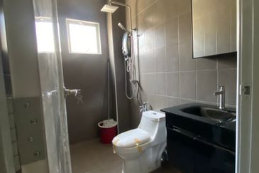 [RM466K] Rumah Berkembar Setingkat [44'x80'] 