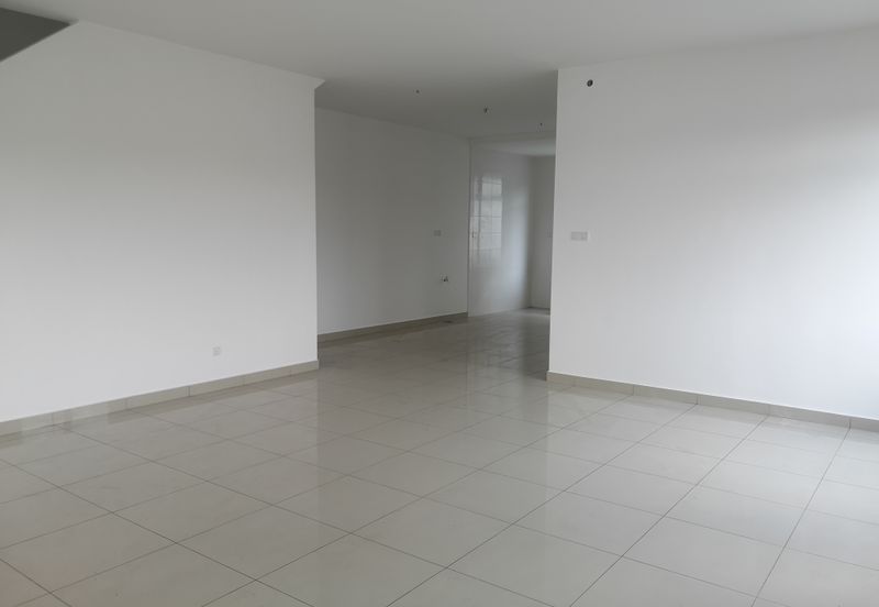 [RM450K!!] FREEHOLD SENAWANG, SEREMBAN 2, NILAI