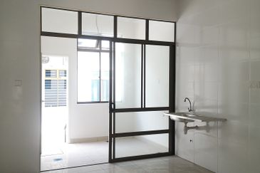 [RM450K!!] FREEHOLD SENAWANG, SEREMBAN 2, NILAI