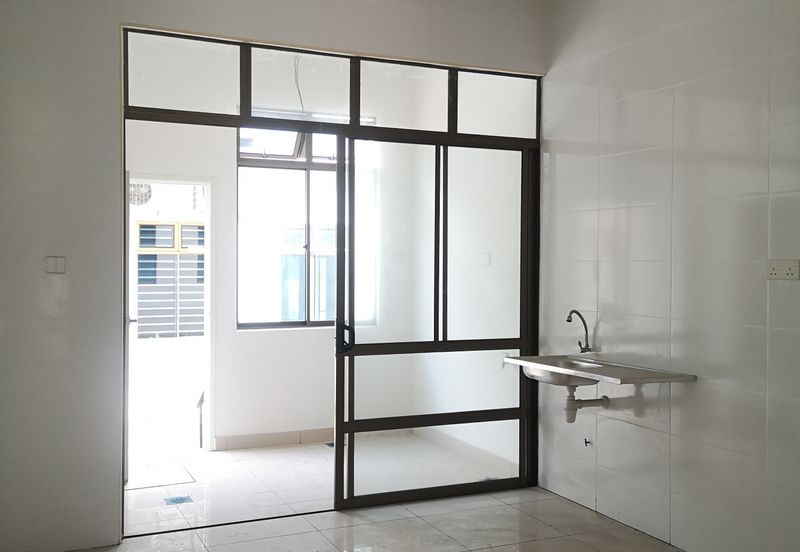 [RM450K!!] FREEHOLD SENAWANG, SEREMBAN 2, NILAI