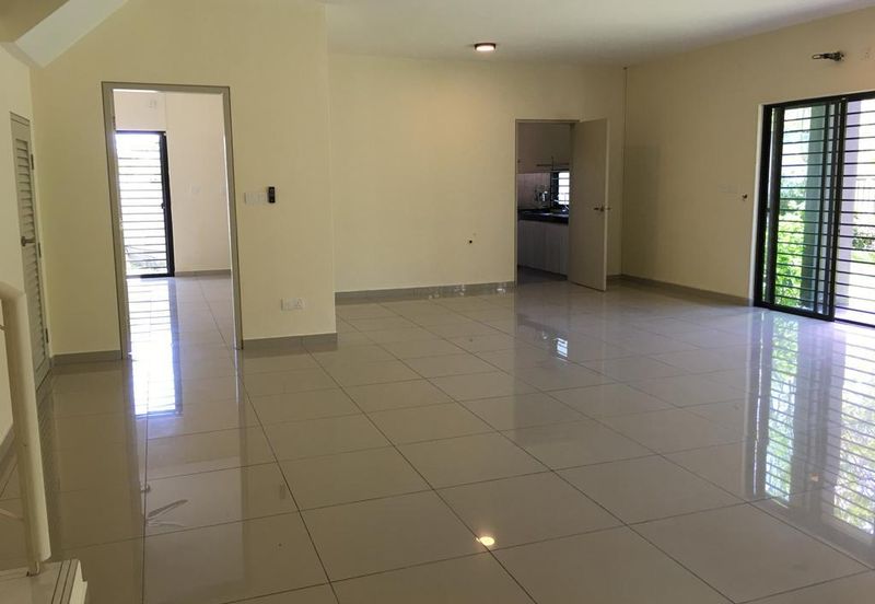 Laman Delfina @ Nilai Impian