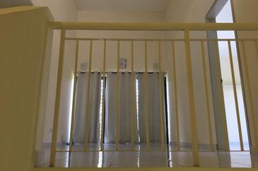 Laman Delfina @ Nilai Impian