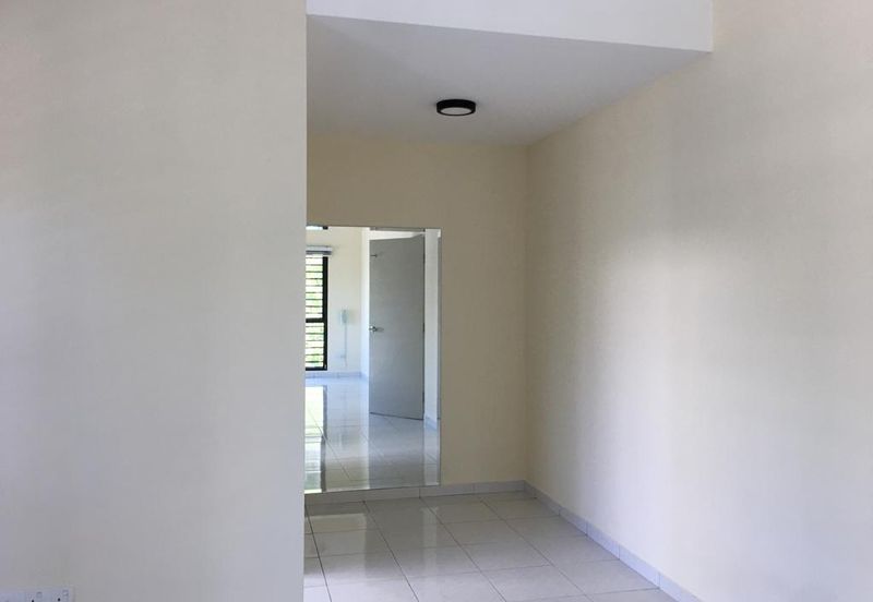 Laman Delfina @ Nilai Impian