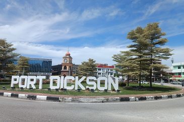 [RM200K PROJECT TERBARU!!!] New Launching Single Double Storey Project near Port Dickson, Lukut, Teluk Kemang, Pasir Panjang, Rantau, Springhill