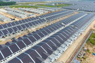 [RM400K RANTAU RUMAH BERKEMBAR MAMPU MLIK] Projek Semi D Terbaru 40'X60 - 45'X90' berdekatan dengan Senawang, Rembau, Rantau, Pedas, Seremban