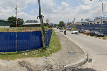 Kampung Sungai Kayu Ara