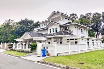 Seksyen 10, Shah Alam