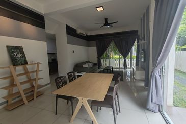 Arahsia Residences, Tropicana Aman