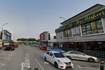 NLOT Alam Impian shop for rent 