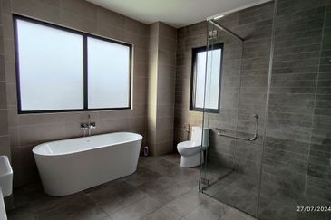 Freesia Residences @ Tropicana Aman