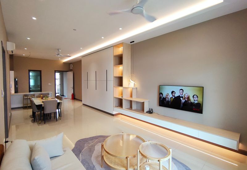 Isle of Kamares, Setia Eco Glades