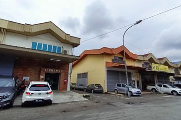 1.5 Storey Link Factory, Desa Tun Razak Industrial Park, Cheras