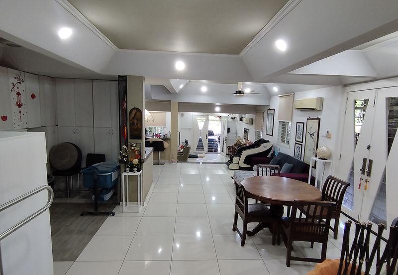 Taman Desa 2.5  Storey House Freehold Fully Reno for Sale Below Bank Value