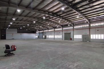 Nilai Heavy Industry Detached Factory for Sale