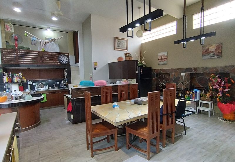 Taman Desa 2.5  Storey House Freehold End Lot with extra Land  Fully Reno for Sale Below Bank Value