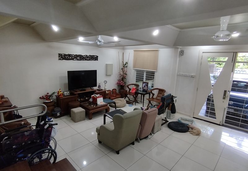 Taman Desa 2.5  Storey House Freehold End Lot with extra Land  Fully Reno for Sale Below Bank Value