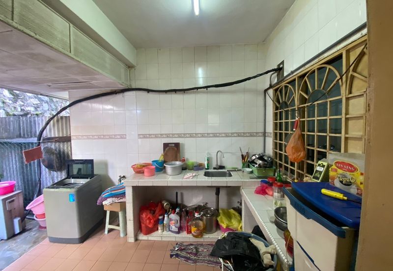 Happy Garden (Taman Gembira)