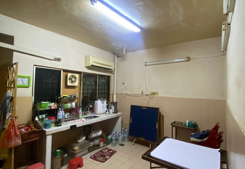 Happy Garden (Taman Gembira)