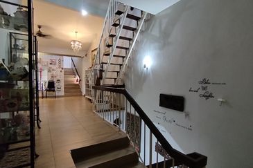 Taman Desa 2.5  Storey House Freehold Fully Reno for Sale Below Bank Value