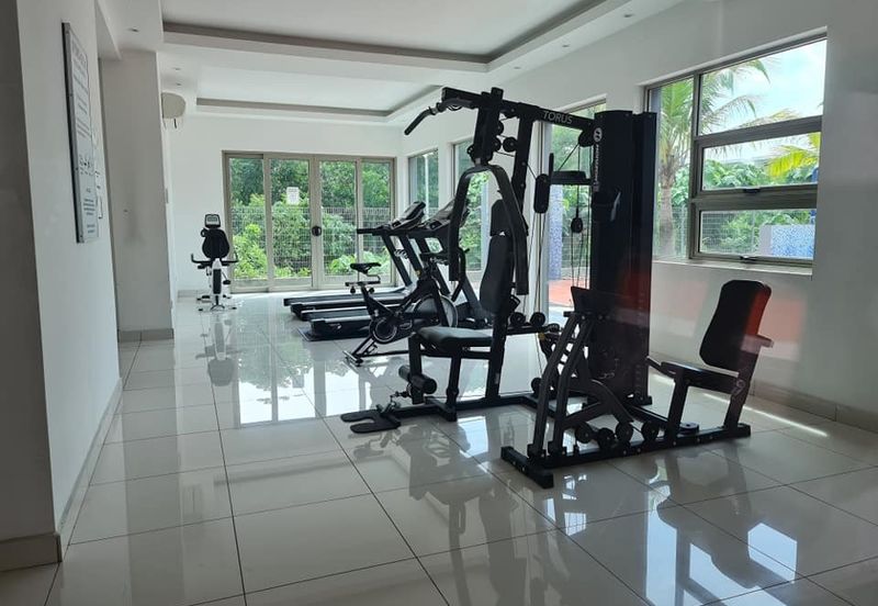 Ritz Residence Townhouse Duplex ( Lower Unit ) Full Furnished to LET