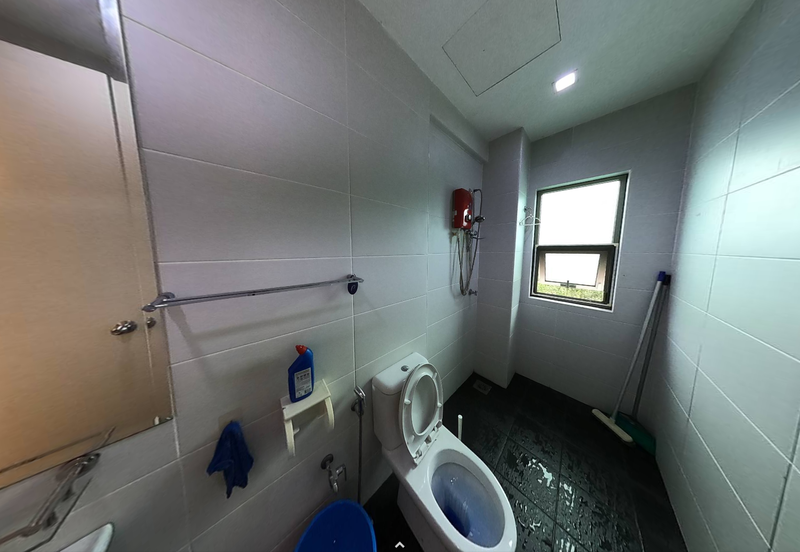 Ritz Residence Townhouse Duplex ( Lower Unit ) Full Furnished to LET