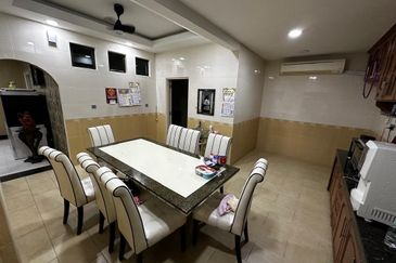 Pusat Bandar Putra Permai