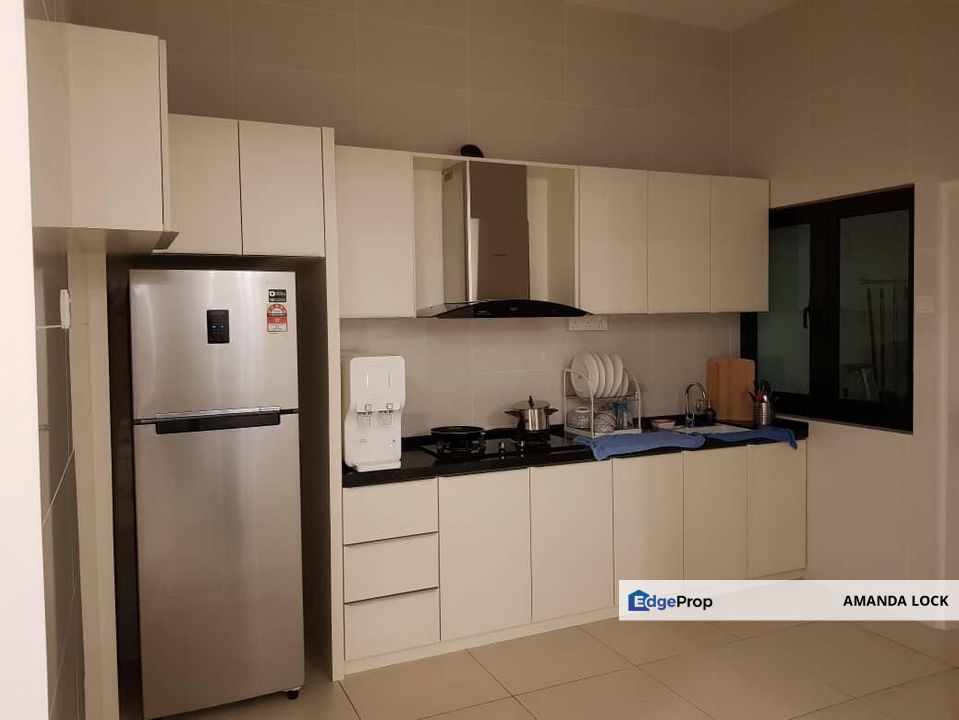 Sky Condo Skyz Puchong Jaya Bandar Kinrara for rent fully renovated, Selangor, Puchong