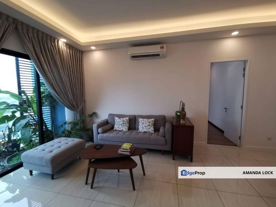 Sky Condo Skyz Puchong Jaya Bandar Kinrara for rent fully renovated, Selangor, Puchong