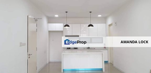 Paragon 3 Puchong South Seri Kembangan for sale partly furnished big, Selangor, Puchong South