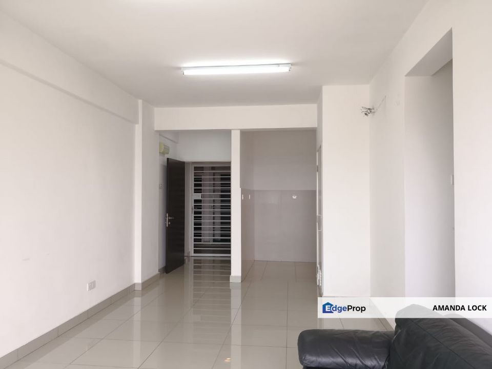 Hijauan Puteri Condominiums Puchong for sale basic corner unit  , Selangor, Puchong