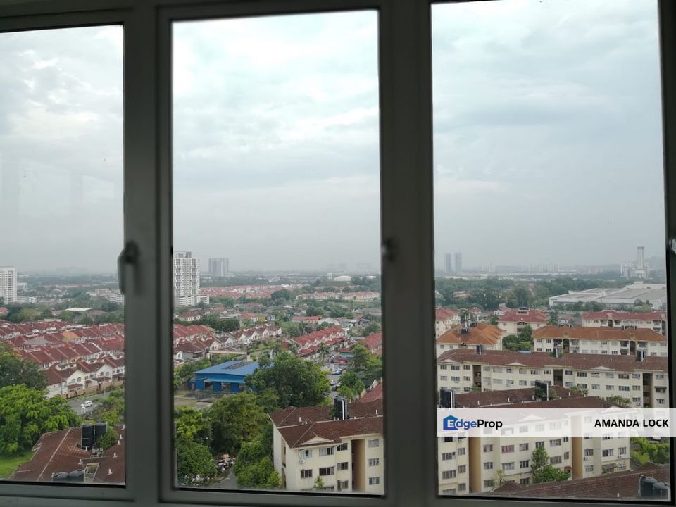 Hijauan Puteri Condominiums Puchong for sale basic corner unit  , Selangor, Puchong