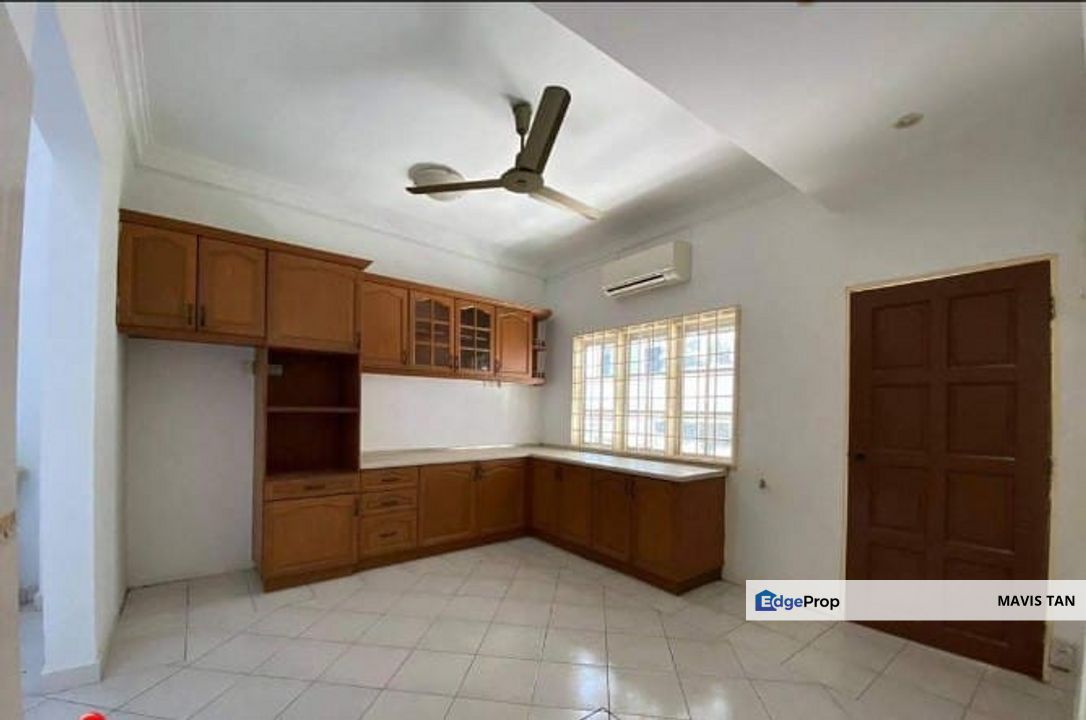 💥5 BEDROOM ~ BIG 24 X 70💥 BK 2 Double Stoey House 💥FREEHOLD💖 FULLY EXTENDED💖, Selangor, Bandar Kinrara Puchong