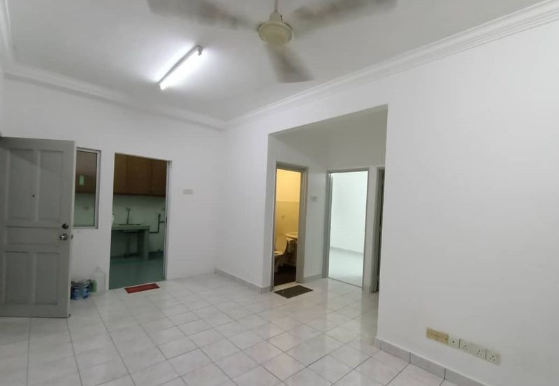 Sri Cempaka, Pusat Bandar Puchong