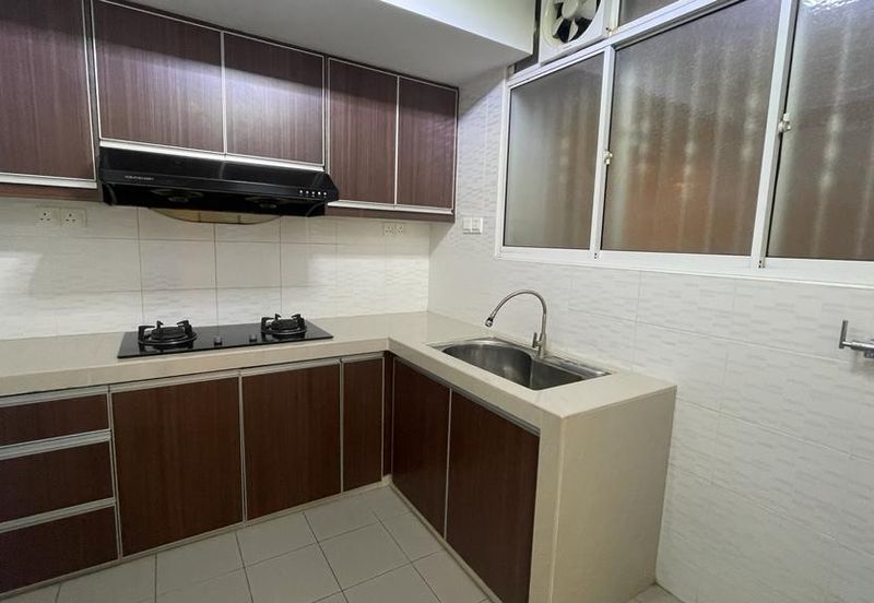 The Zest @ Kinrara 9