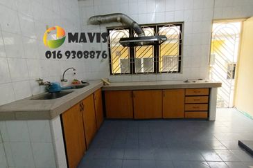 Jalan Kenari, Bandar Puchong Jaya