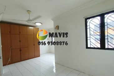 Jalan Kenari, Bandar Puchong Jaya