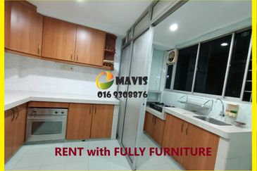 Sri Cempaka, Pusat Bandar Puchong