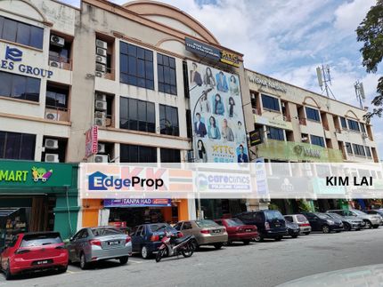 Bandar Puchong Shop Office 1st Floor Fully furnished @ Jalan Tempua, Selangor, Puchong