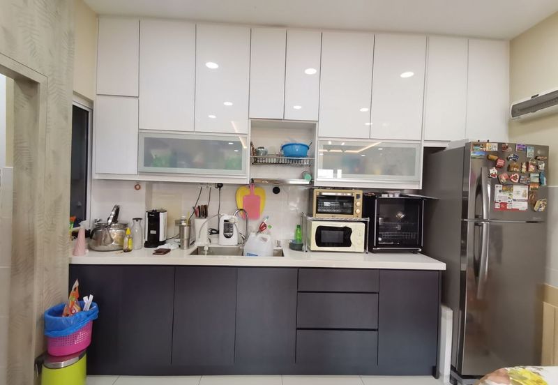 Imperial Hatamas Condominium