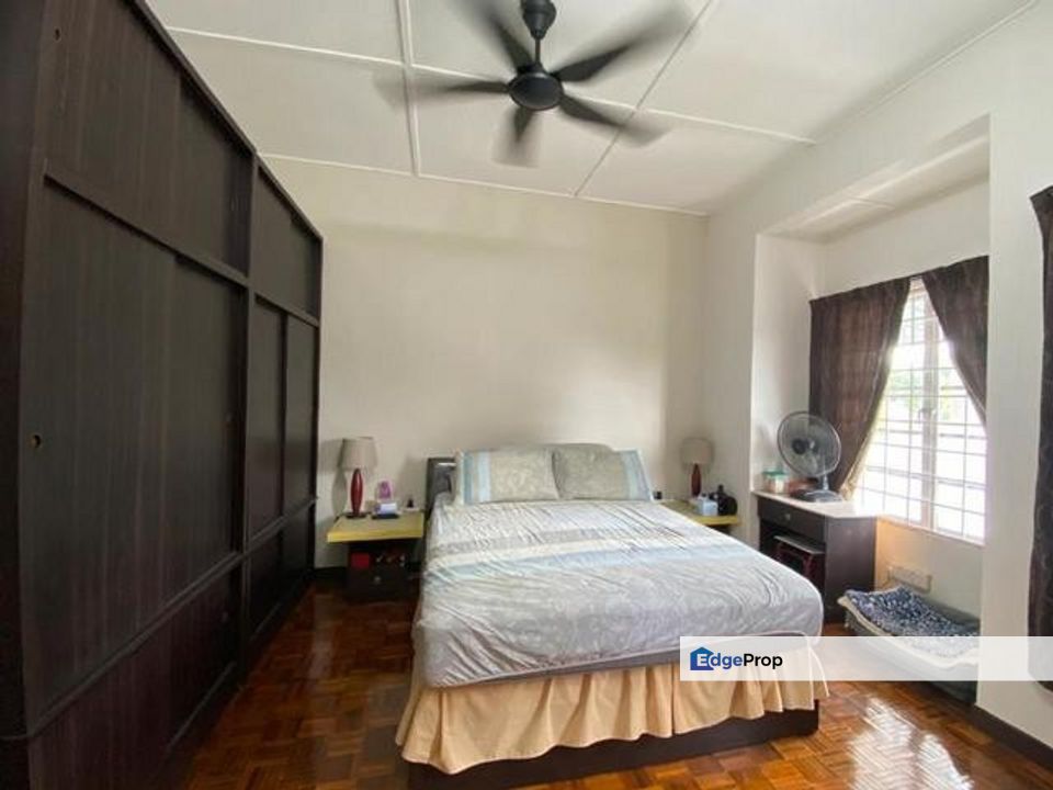 FREEHOLD Taman Bukit Emas Fully Furnished Kitchen Cabinet Seri Kembangan, Selangor, Seri Kembangan